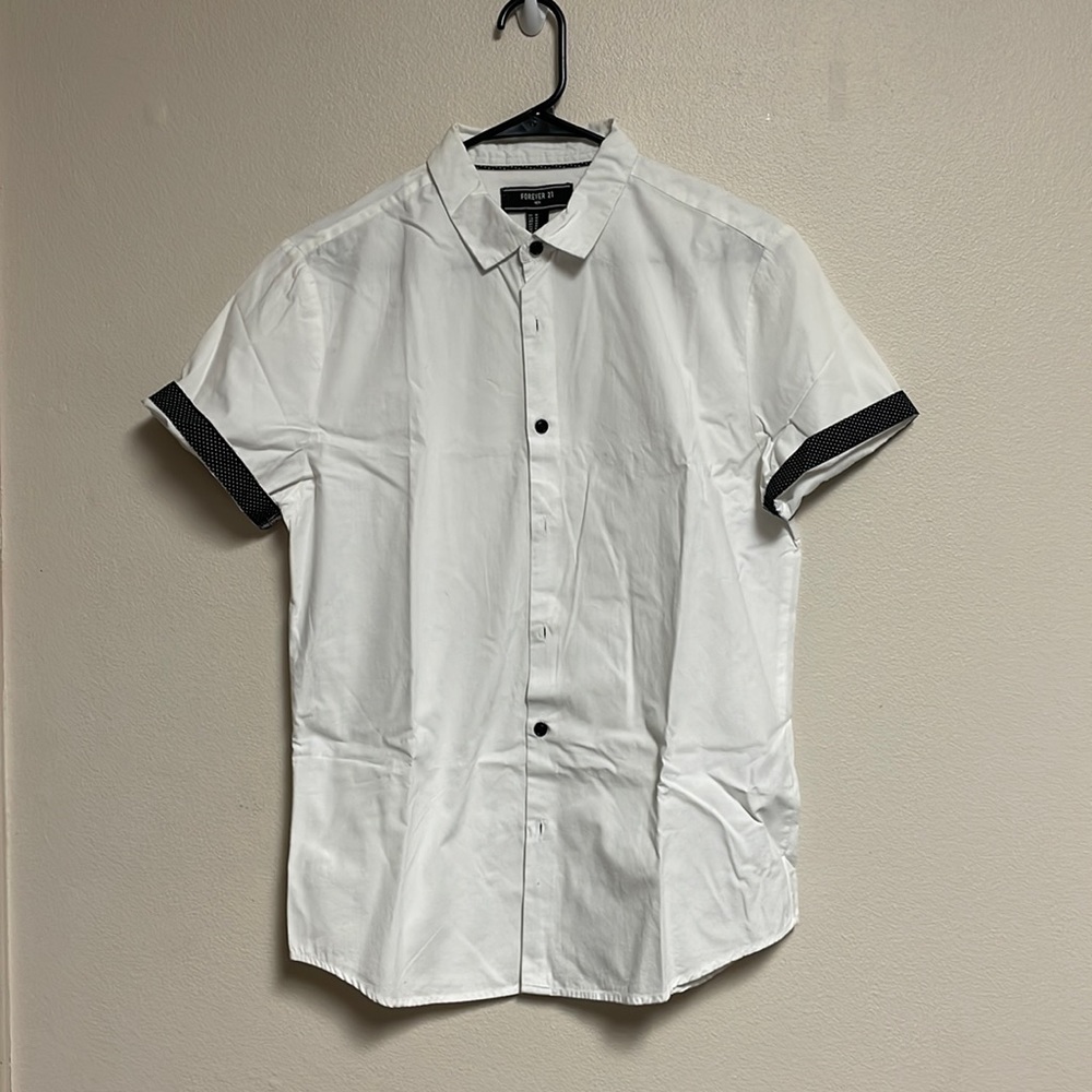 Nice button down, comfortable and light.